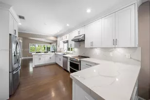 2400 Trapp Ave, Miami, FL 33133 - Photo 14