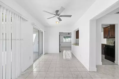 3925 NW 19th Ave, Oakland Park, FL 33309 - Photo 8