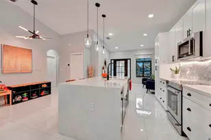 19901 NW 77th Ct, Hialeah, FL 33015 - Photo 20