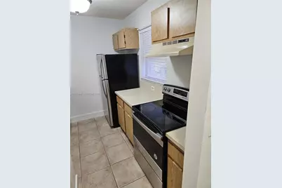 3272 NW 102nd Ter #104-E, Coral Springs, FL 33065 - Photo 10