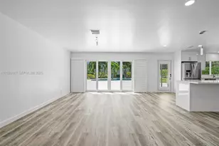 14330 SW 16th St, Davie, FL 33325 - Photo 14