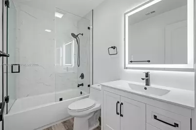 14330 SW 16th St, Davie, FL 33325 - Photo 32