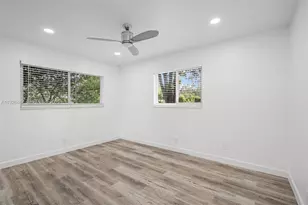 14330 SW 16th St, Davie, FL 33325 - Photo 30