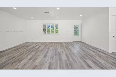 14330 SW 16th St, Davie, FL 33325 - Photo 10