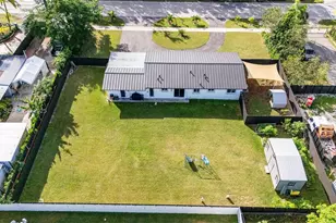 1125 NW 15th St, Homestead, FL 33030 - Photo 6