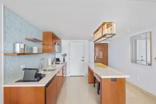 6801 Collins Ave, Miami Beach, FL 33141 - Photo 4