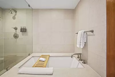6801 Collins Ave #614 (legal 609), Miami Beach, FL 33141 - Photo 12