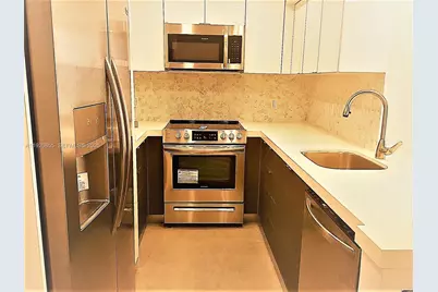 1000 West Ave #1027, Miami Beach, FL 33139 - Photo 6