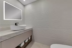 3535 S Ocean Dr, Hollywood, FL 33019 - Photo 20