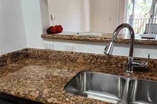 12124 St.Andrews Pl, Miramar, FL 33025 - Photo 6