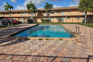 651 NW 42nd Ct, Deerfield Beach, FL 33064 - Photo 10