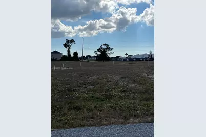 2002 NW 3 Ter, Cape Coral, FL 33993 - Photo 4