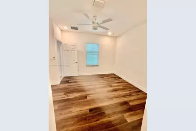 977 NE Trailside Run, Port Saint Lucie, FL 34983 - Photo 10