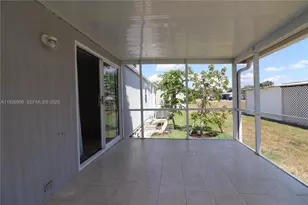 221 Grassy Key, Naples, FL 34114 - Photo 6