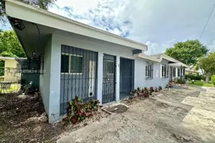 248 NW 69th St, Miami, FL 33150 - Photo 18