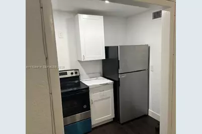248 NW 69th St, Miami, FL 33150 - Photo 4