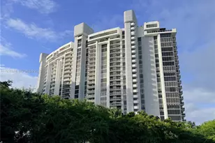 9 Island Ave, Miami Beach, FL 33139 - Photo 1