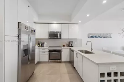 999 SW 1st Ave #2809, Miami, FL 33130 - Photo 4