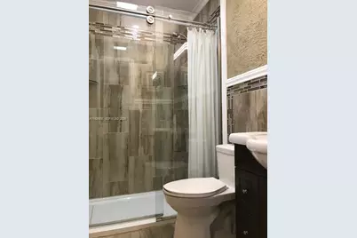 4908 NW 47th Ter, Tamarac, FL 33319 - Photo 16