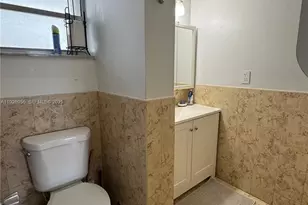 3750 NE 170th St, North Miami Beach, FL 33160 - Photo 16