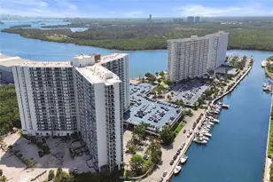 100 Bayview Dr, Sunny Isles Beach, FL 33160 - Photo 28