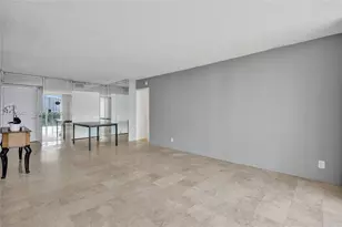 100 Bayview Dr, Sunny Isles Beach, FL 33160 - Photo 16