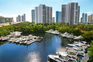 3530 Mystic Pointe Dr, Aventura, FL 33180 - Photo 46