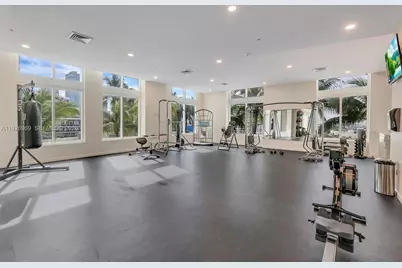 1900 N Bayshore Dr #PH 5006, Miami, FL 33132 - Photo 30