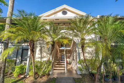 907 NE 199th St #101, Miami, FL 33179 - Photo 1