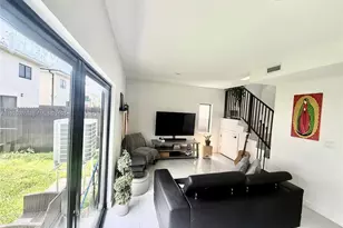 1327 NW 2nd Ln, Florida City, FL 33034 - Photo 4