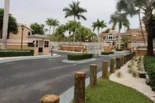 15689 SW 106th Ln, Miami, FL 33196 - Photo 12