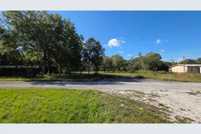 340 N Jinete St, Clewiston, FL 33440 - Photo 16