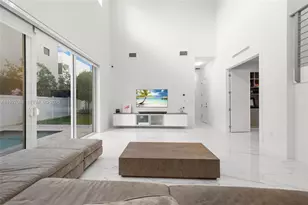 7455 NW 103rd Pl, Doral, FL 33178 - Photo 8