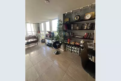 600 NE 36th St #701, Miami, FL 33137 - Photo 8