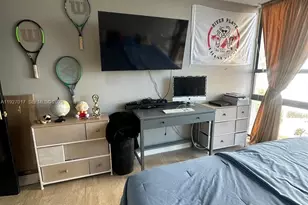 600 NE 36th St, Miami, FL 33137 - Photo 6