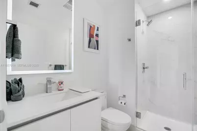 700 NE 24th St #2702, Miami, FL 33137 - Photo 14