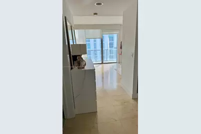 1050 Brickell Ave #3212, Miami, FL 33131 - Photo 6