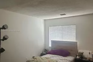 13287 Arbor Pointe Cir, Tampa, FL 33617 - Photo 6