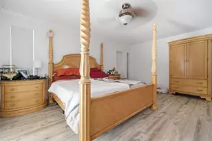 713 Diplomat Pkwy, Hallandale Beach, FL 33009 - Photo 26