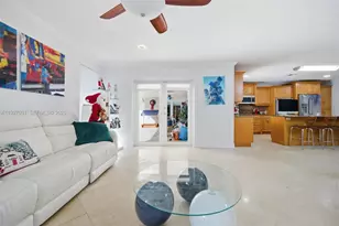 713 Diplomat Pkwy, Hallandale Beach, FL 33009 - Photo 16