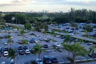 4001 Hillcrest Dr, Hollywood, FL 33021 - Photo 32