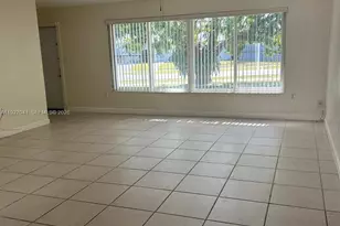 10011 SW 162nd St, Miami, FL 33157 - Photo 4