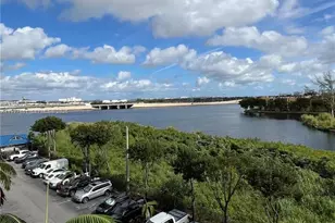 5077 NW 7th St, Miami, FL 33126 - Photo 8