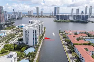 3250 NE 188th St, Aventura, FL 33180 - Photo 48