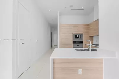 3250 NE 188th St #103, Aventura, FL 33180 - Photo 40