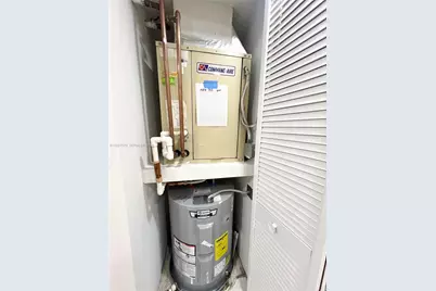 540 Brickell Key Dr #214, Miami, FL 33131 - Photo 12