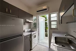 1540 Euclid Ave, Miami Beach, FL 33139 - Photo 18