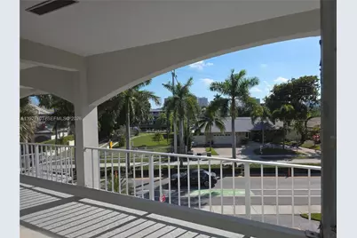 501 Blue Heron Dr #319-A, Hallandale Beach, FL 33009 - Photo 12