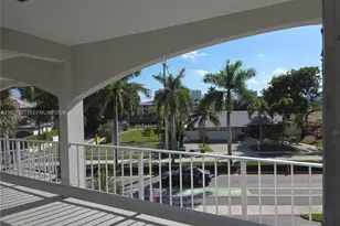 501 Blue Heron Dr, Hallandale Beach, FL 33009 - Photo 12