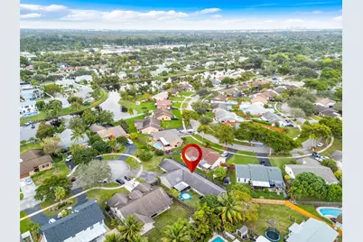 10380 SW 49th Pl, Cooper City, FL 33328 - Photo 42